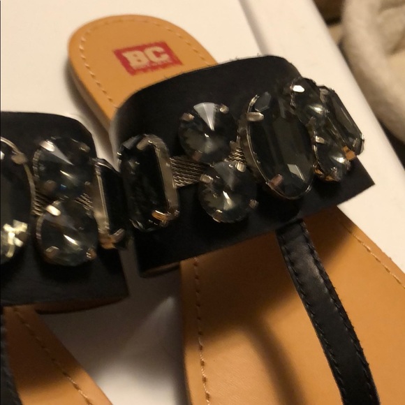 Black jeweled Sandals - Picture 2 of 2